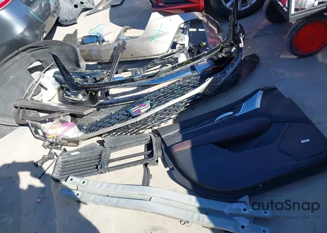 2023 Cadillac Xt6 Fwd Premium Luxury z USA, uszkodzony, nr VIN 1GYKPCRS7PZ138466